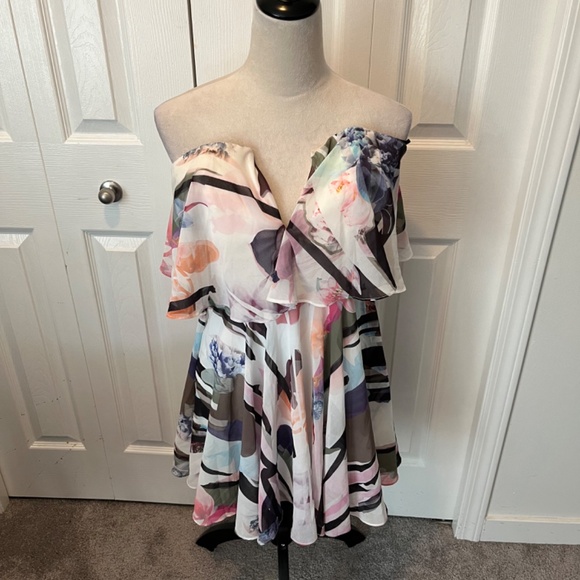 Bebe size 10 dress - Picture 4 of 16